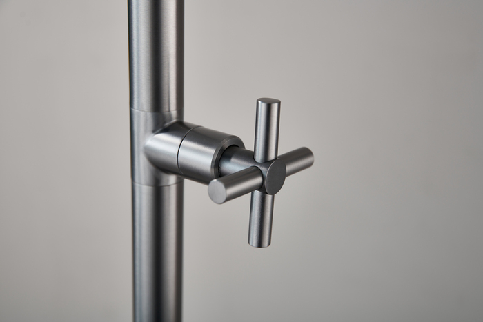 Utedusch Kallvatten Gunmetal Ø200 mm